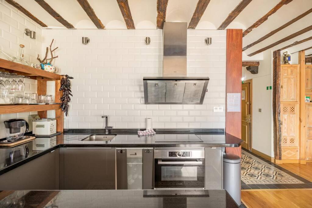 Appartement Sea Views In The Heart Of The Old Town à Castro Urdiales Extérieur photo